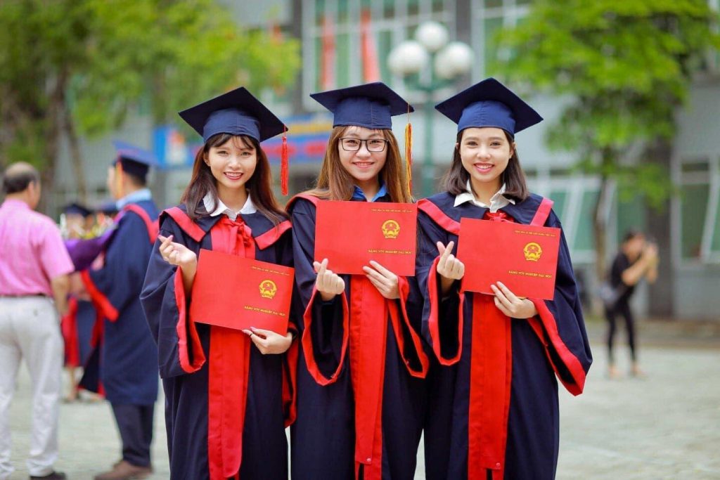 vietnam-graduation